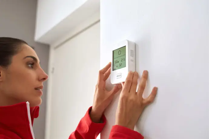 Securitas Direct amplía su contrato de red dedicada IoT con Cellnex para reforzar su seguridad Un tribunal de Lisboa ordena a lí...