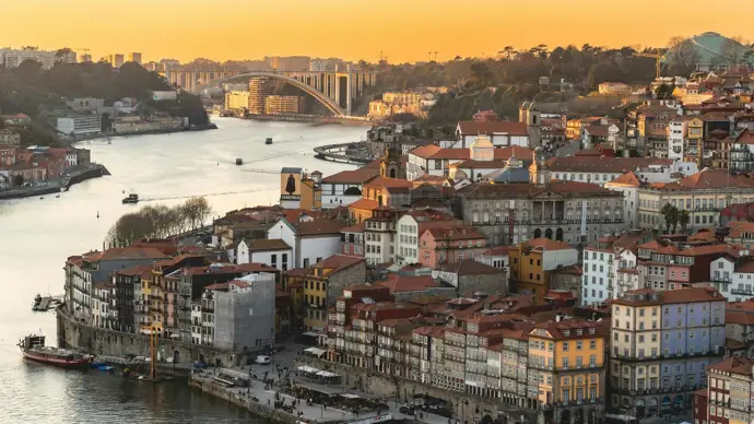 Oca Hotels se expande en Portugal con la incorporación de un hotel cinco estrellas en Oporto Meininger Hotels aterrizará en Port...