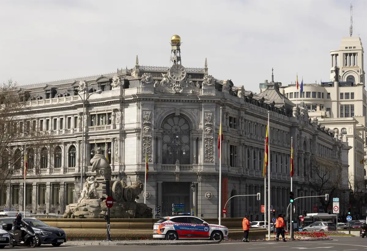 Bank of America recomienda posicionarse a favor de los bonos españoles frente a los portugueses
La XX Ruta de los Ingleses se ce...